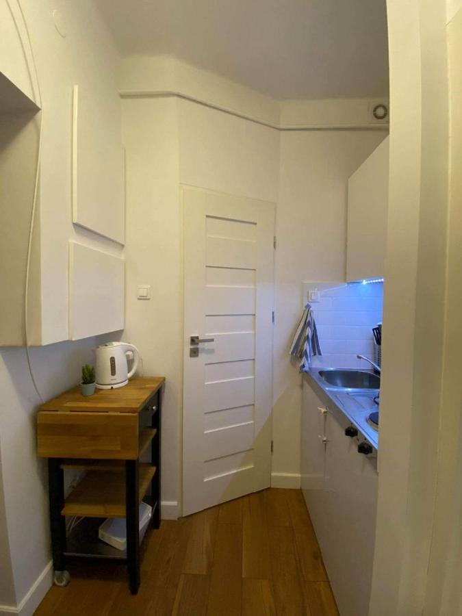 Art Modern Old City Apartment Warsaw Exterior photo